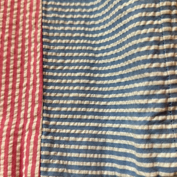 EUC Vineyard Vines seersucker skirt - Picture 4 of 8